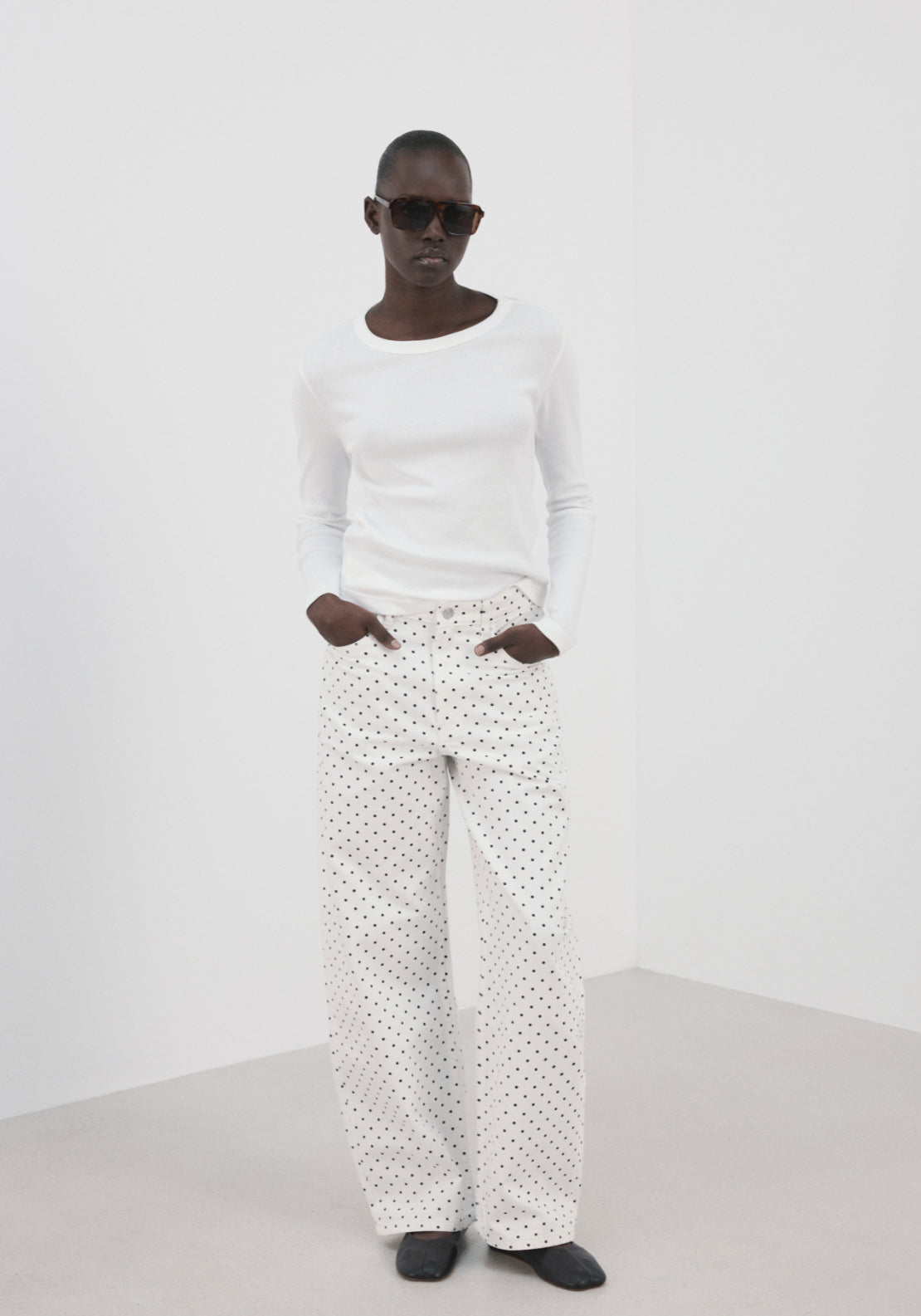 Polka Dot Balloon Jeans - White