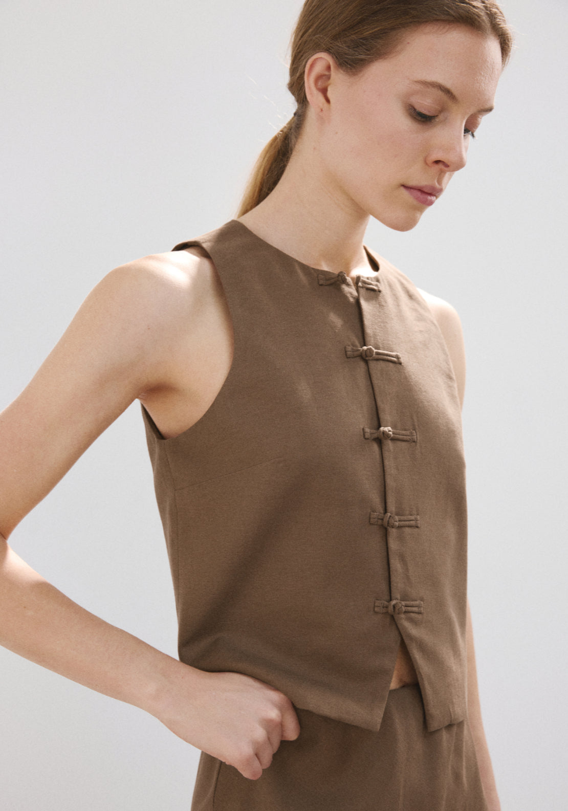 Linen Toggle Waistcoat - Brown