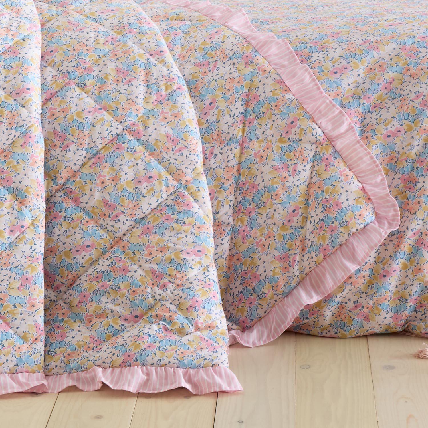 The Home Collection Posy Floral Quilted Bedspread 220X230Cm 2 Shaws Department Stores