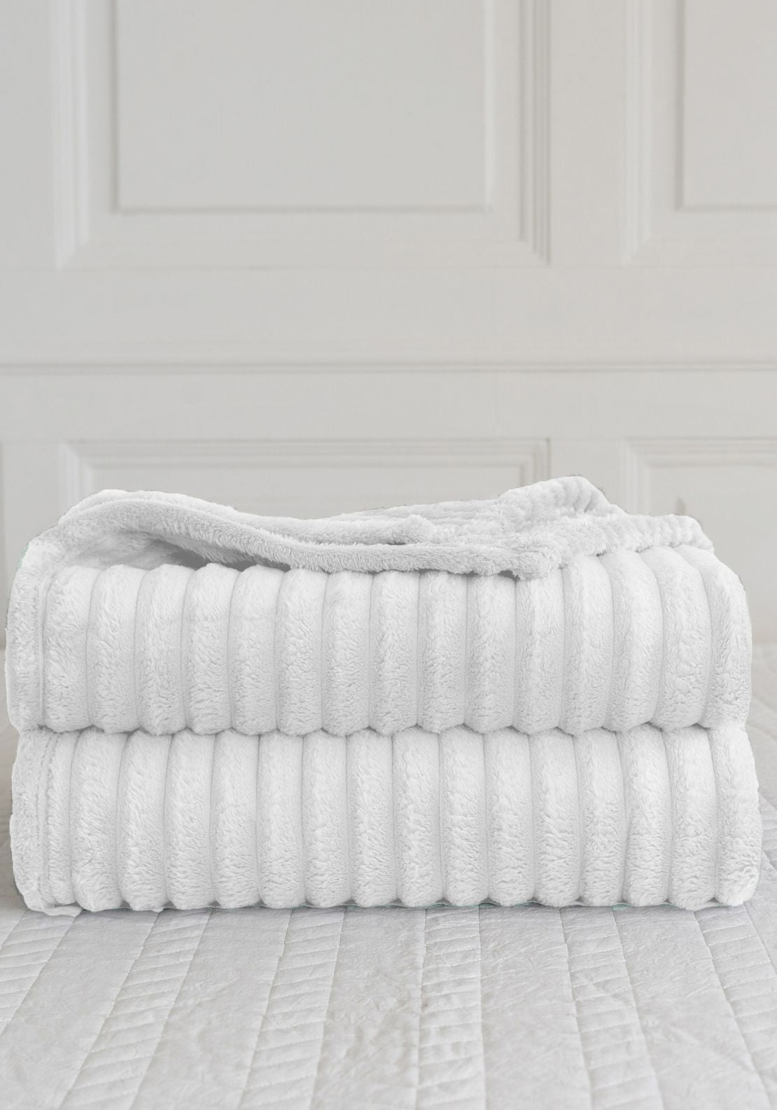 The Home Collection Ribbed Throw 220 x 240 cm - White 3 Shaws Department Stores