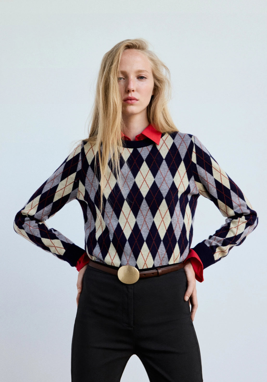 Fine Knit Crew Neck Sweater - Blue
