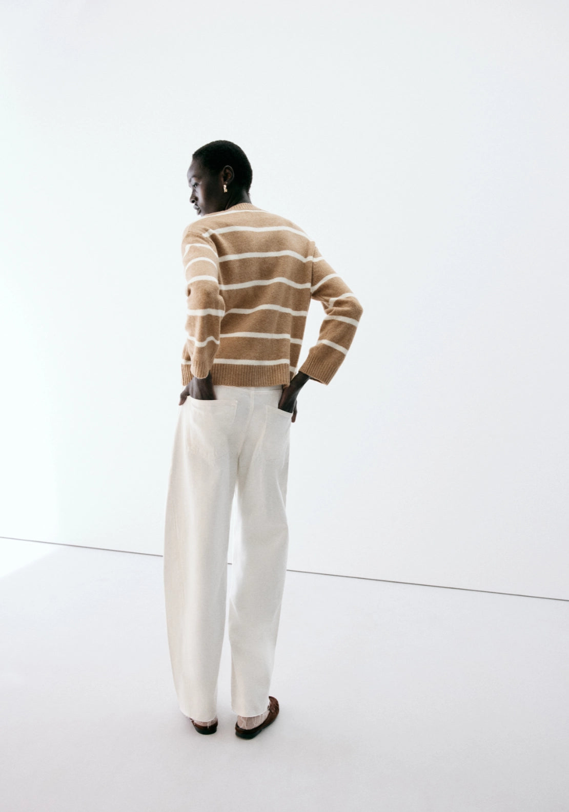 Striped Crew Neck Sweater - Brown