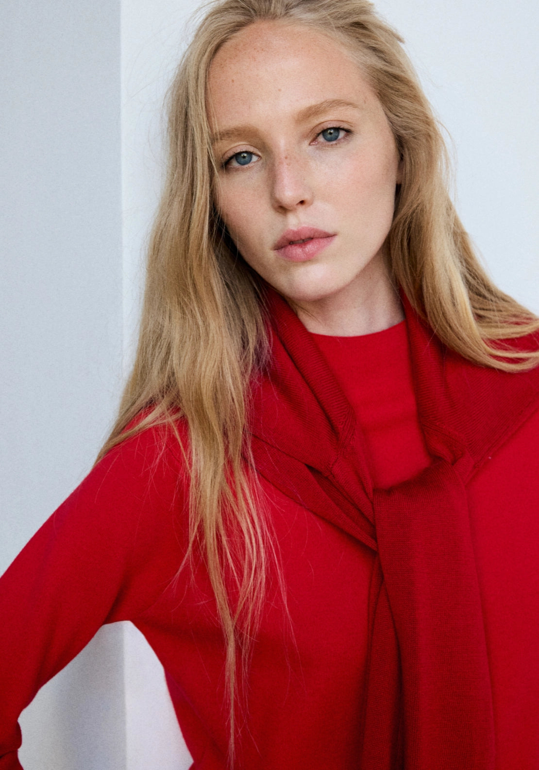 Knitted Sweater With Perkins Neck - Red