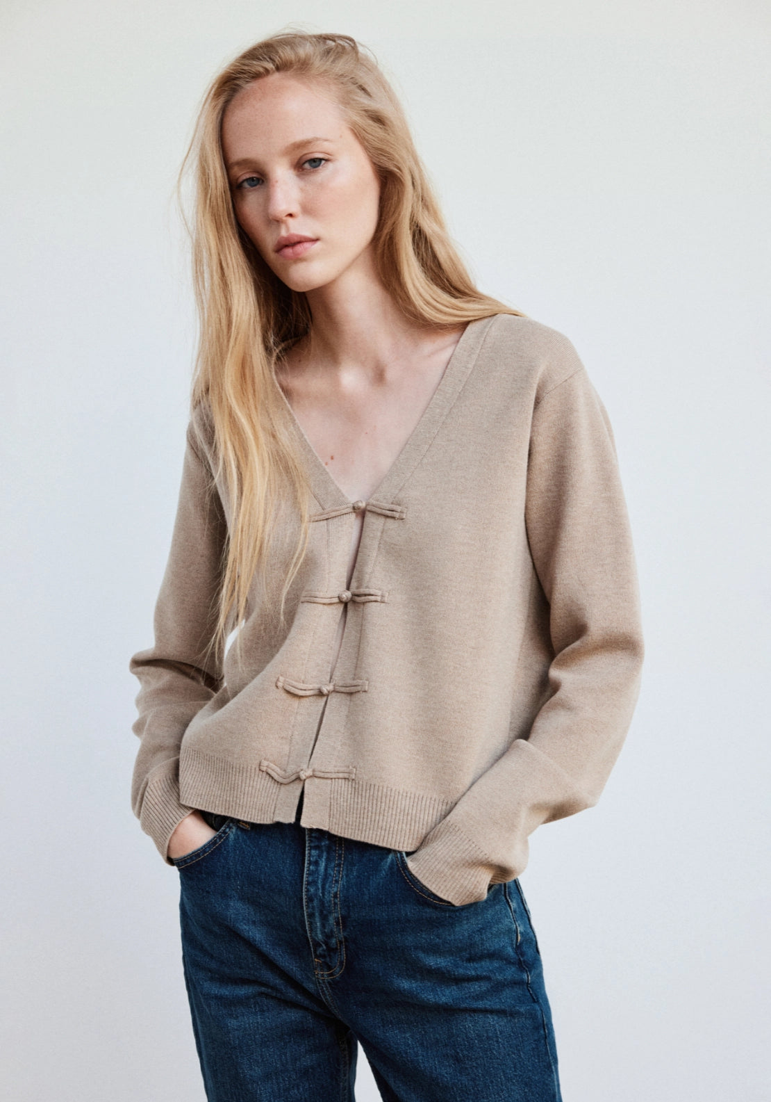 Toggle Fastening Knit Cardigan - Brown