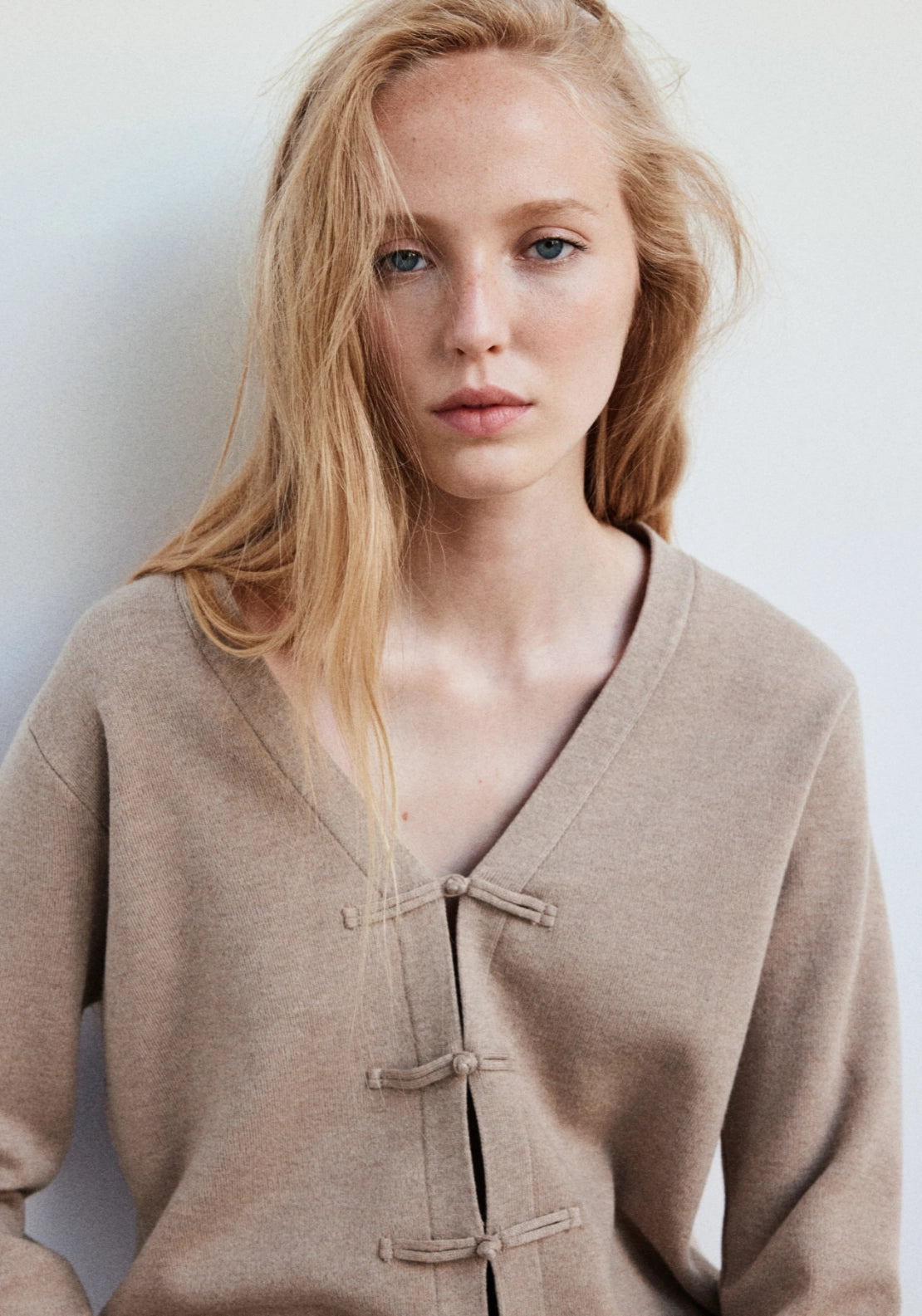 Toggle Fastening Knit Cardigan - Brown