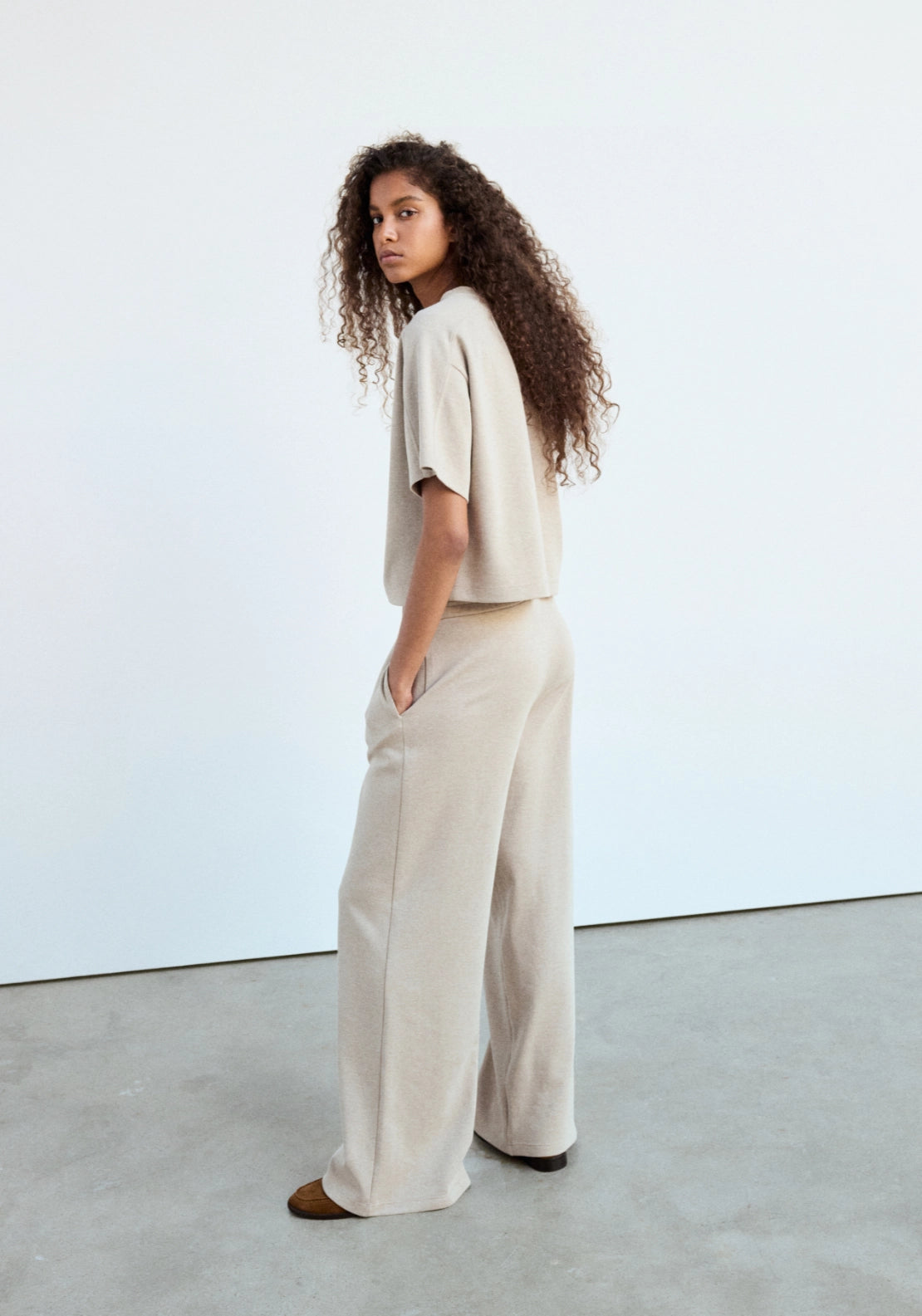 T-Shirt With Seam Detail - Beige