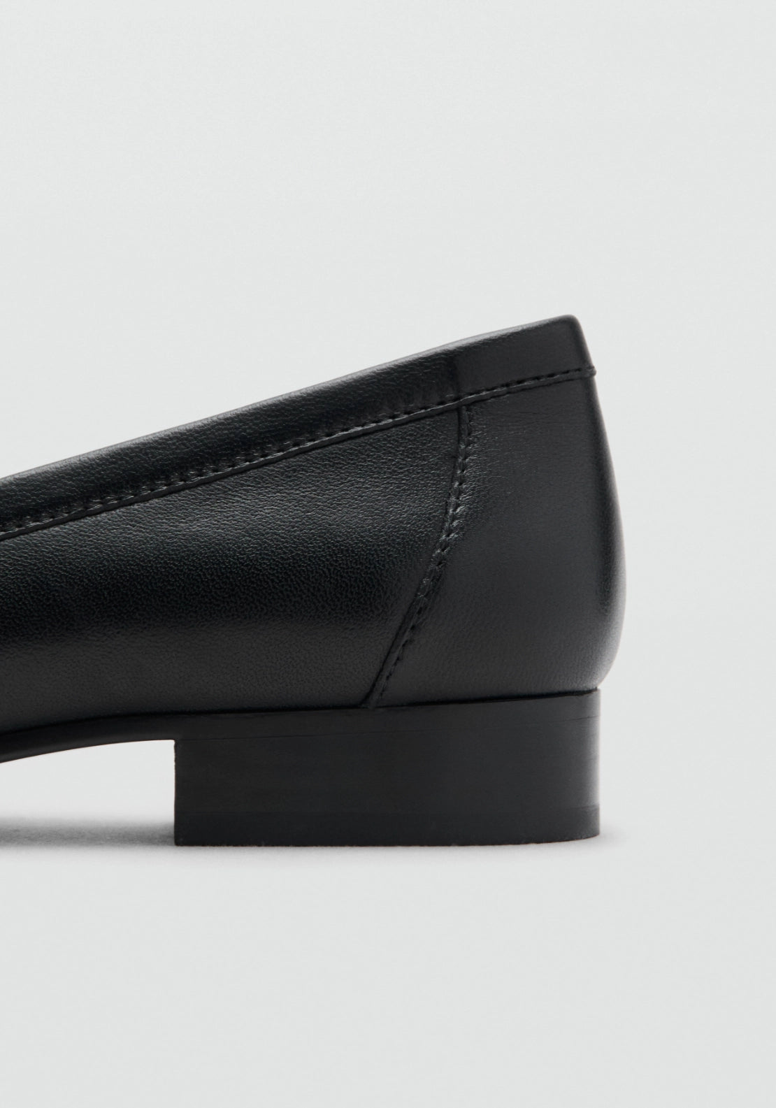 Leather Buckled Loafers - Black