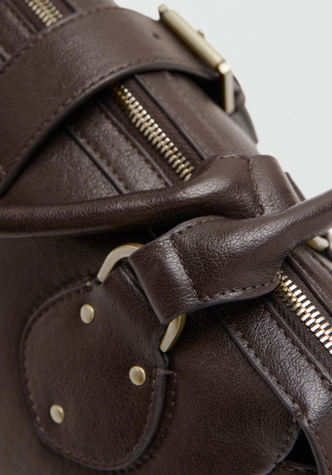 Large Bowling Bag With Buckle - Brown