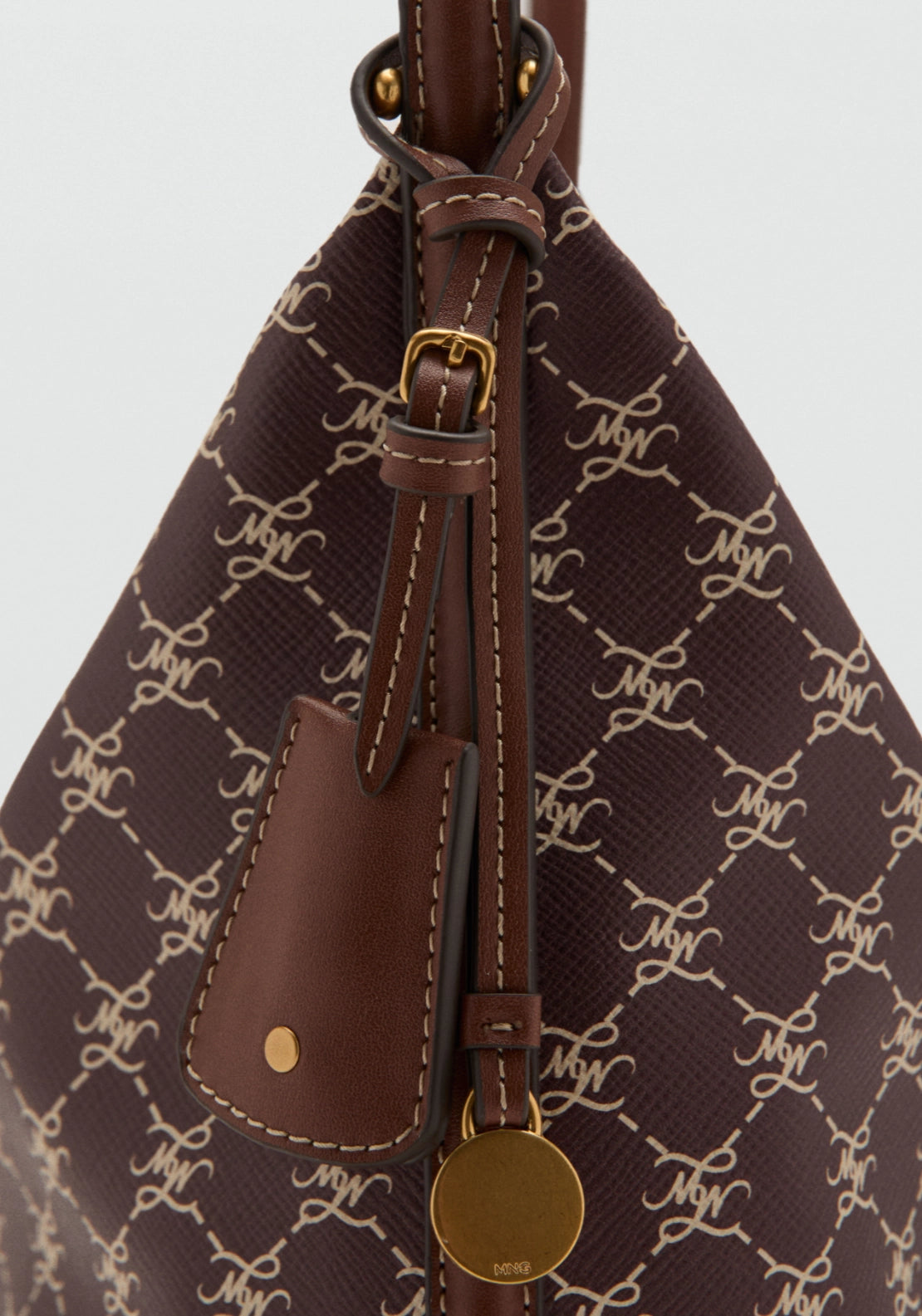 Medium Shoulder Bag With Logo Print - Burgundy