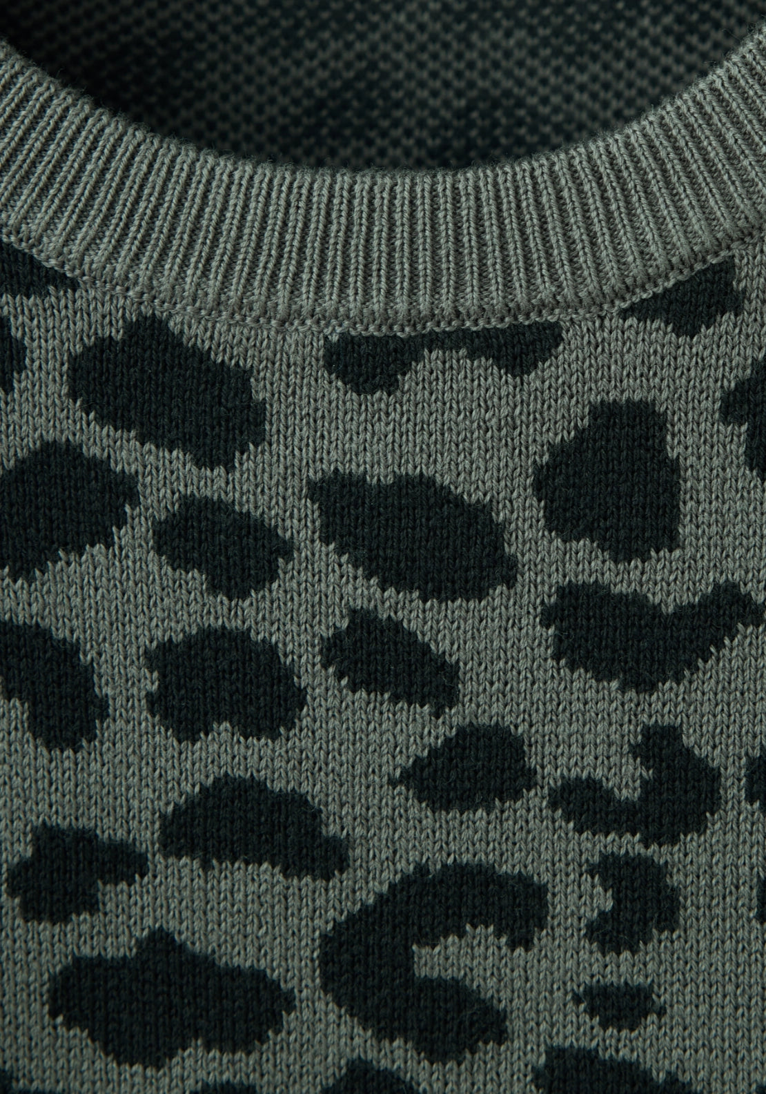 100% Cotton Printed Knit Top - Grey