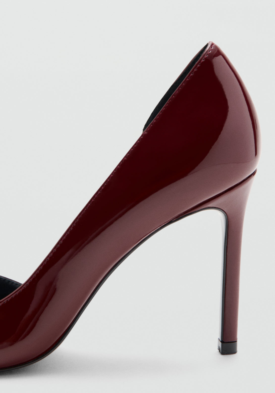 Pointed High Heeled Shoes - Burgundy