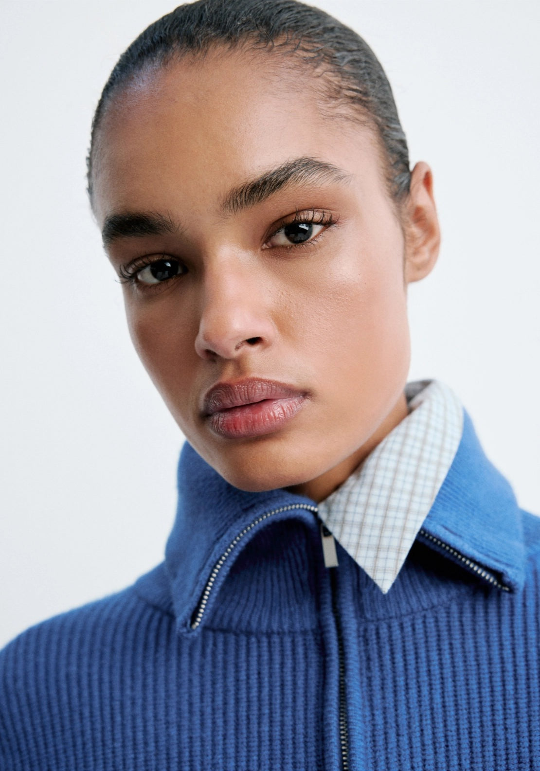 Sweater With Contrasting Zip Collar - Blue