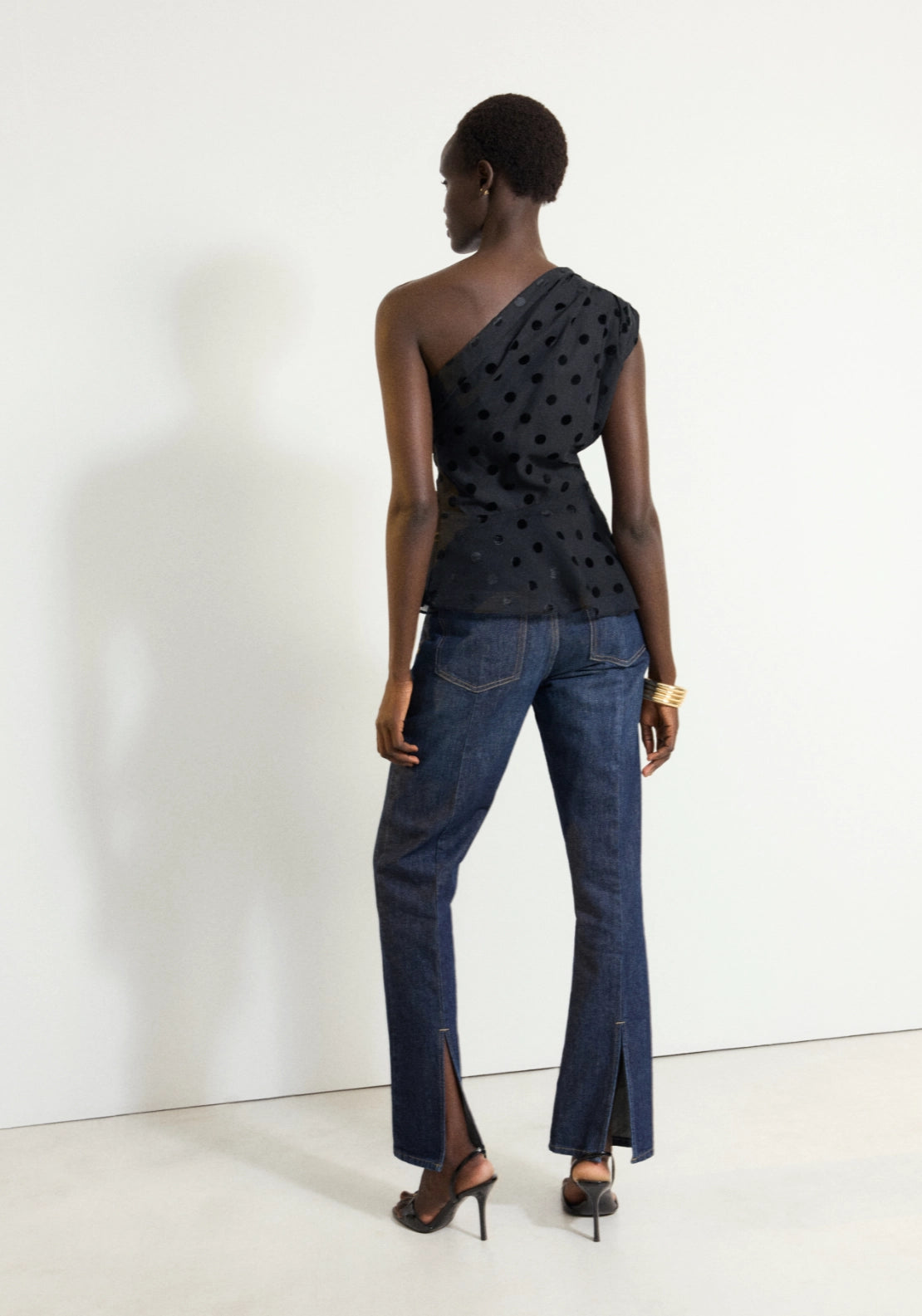 Top Sleeveless One Sloulder - Black