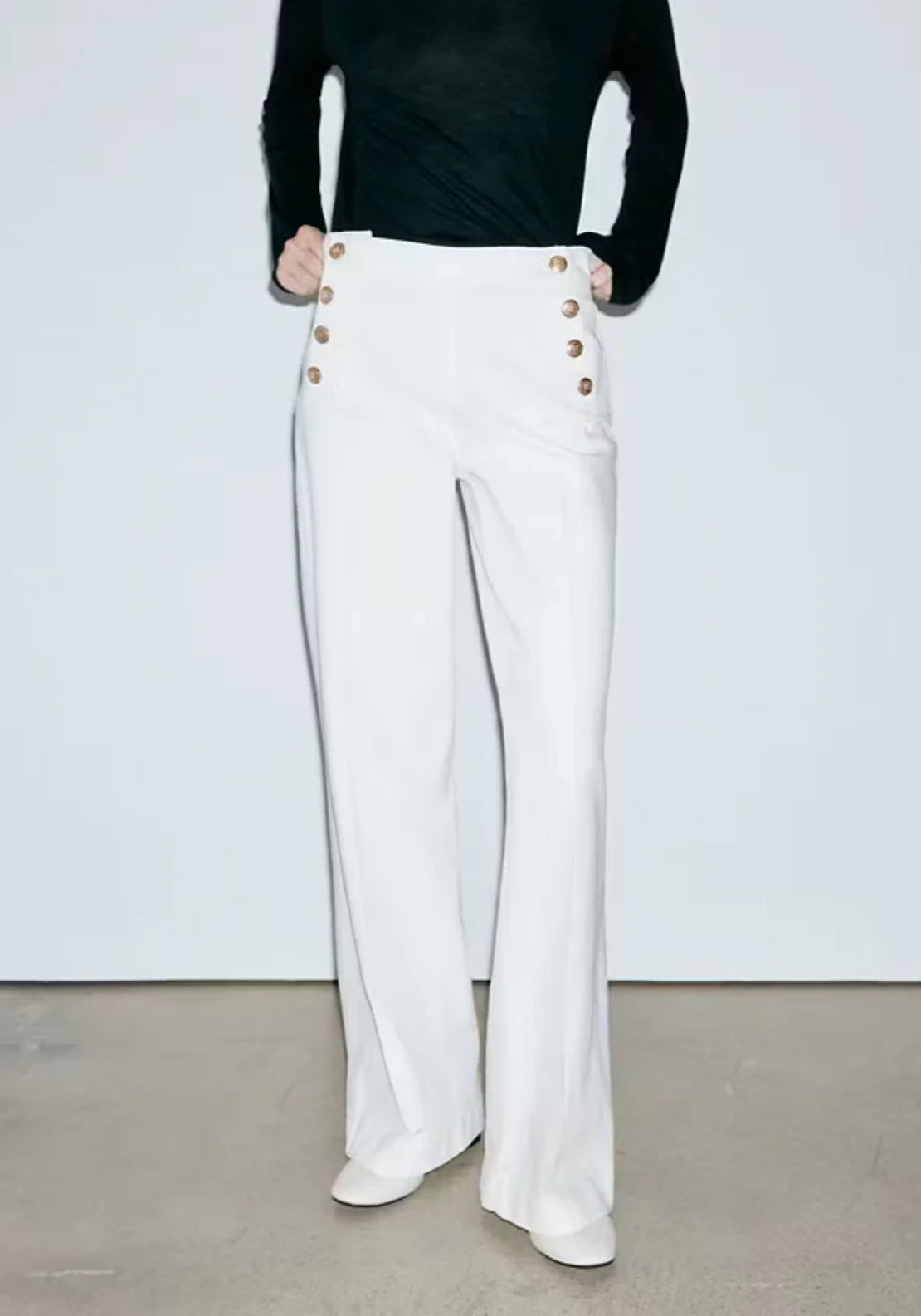 Wide Leg High Waist Jeans With Side Buttons - White