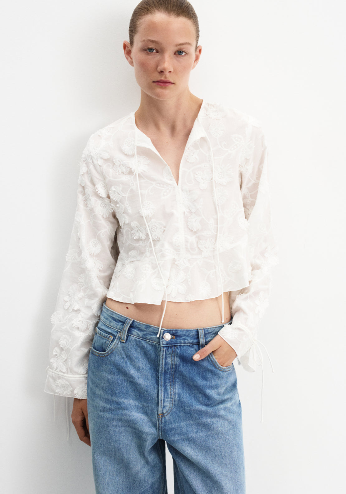 Cotton Blouse With Floral Embroidery - White