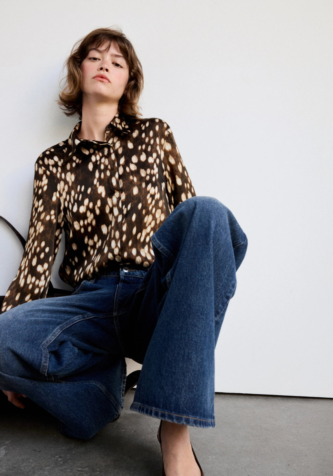 Checked Shirt With A Band Collar - Brown