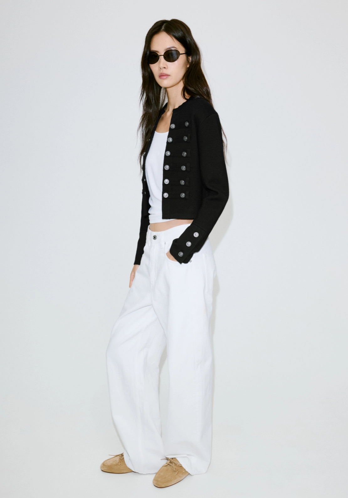 Fine Knit Buttoned Jacket - Black