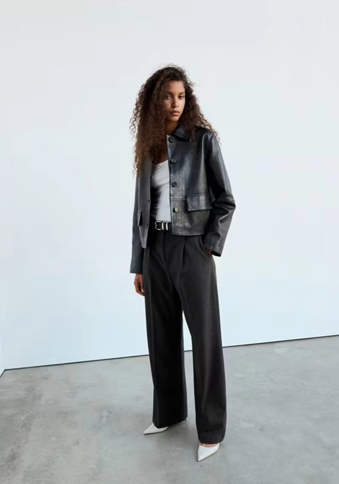 Straight Fit Pleated Trousers - Grey
