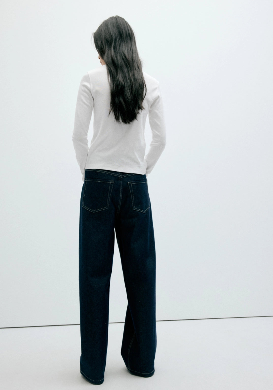 100% Cotton Fitted Long Sleeve Top - White