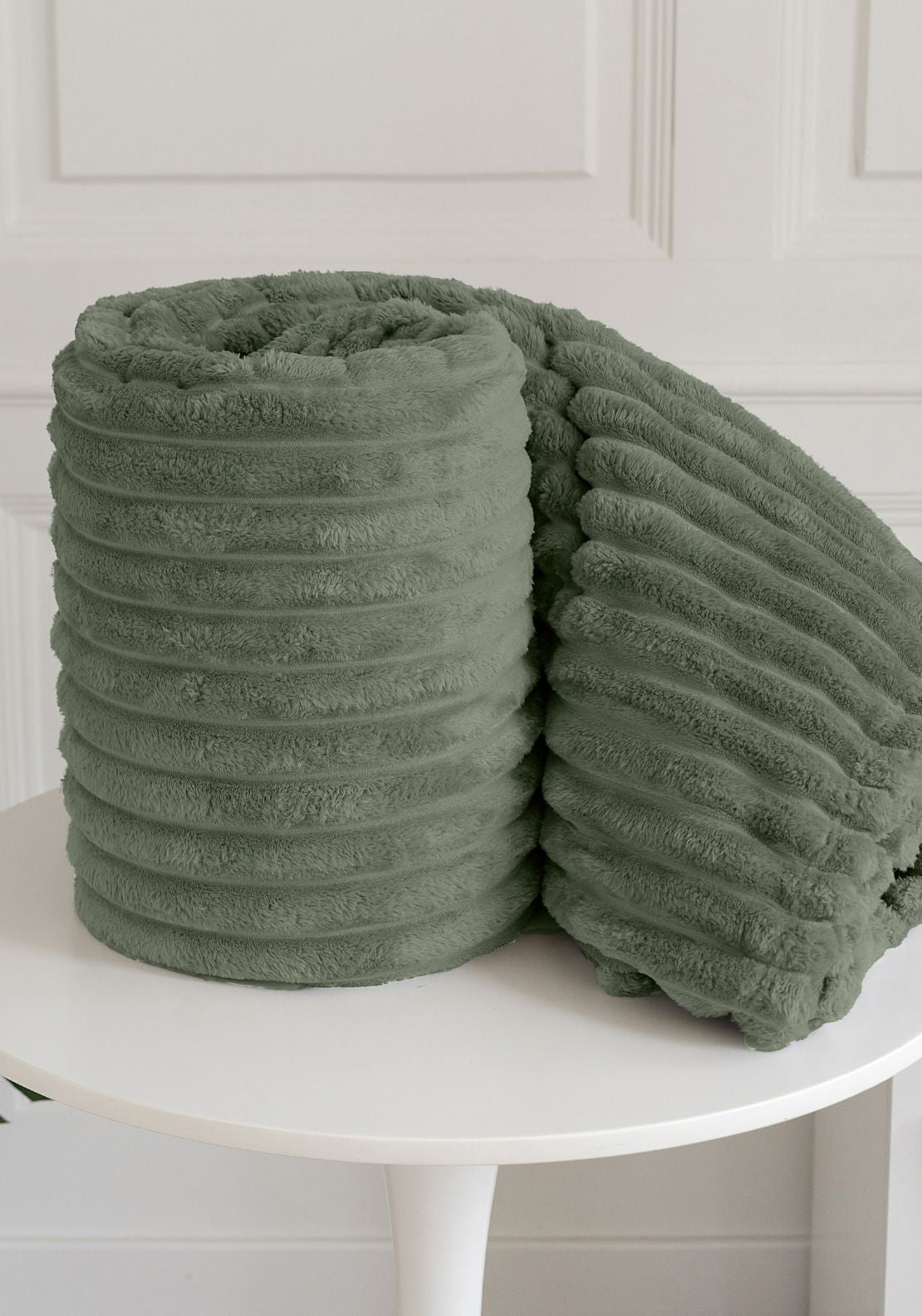 The Home Collection Ribbed Throw 220 x 240 cm - Green 2 Shaws Department Stores