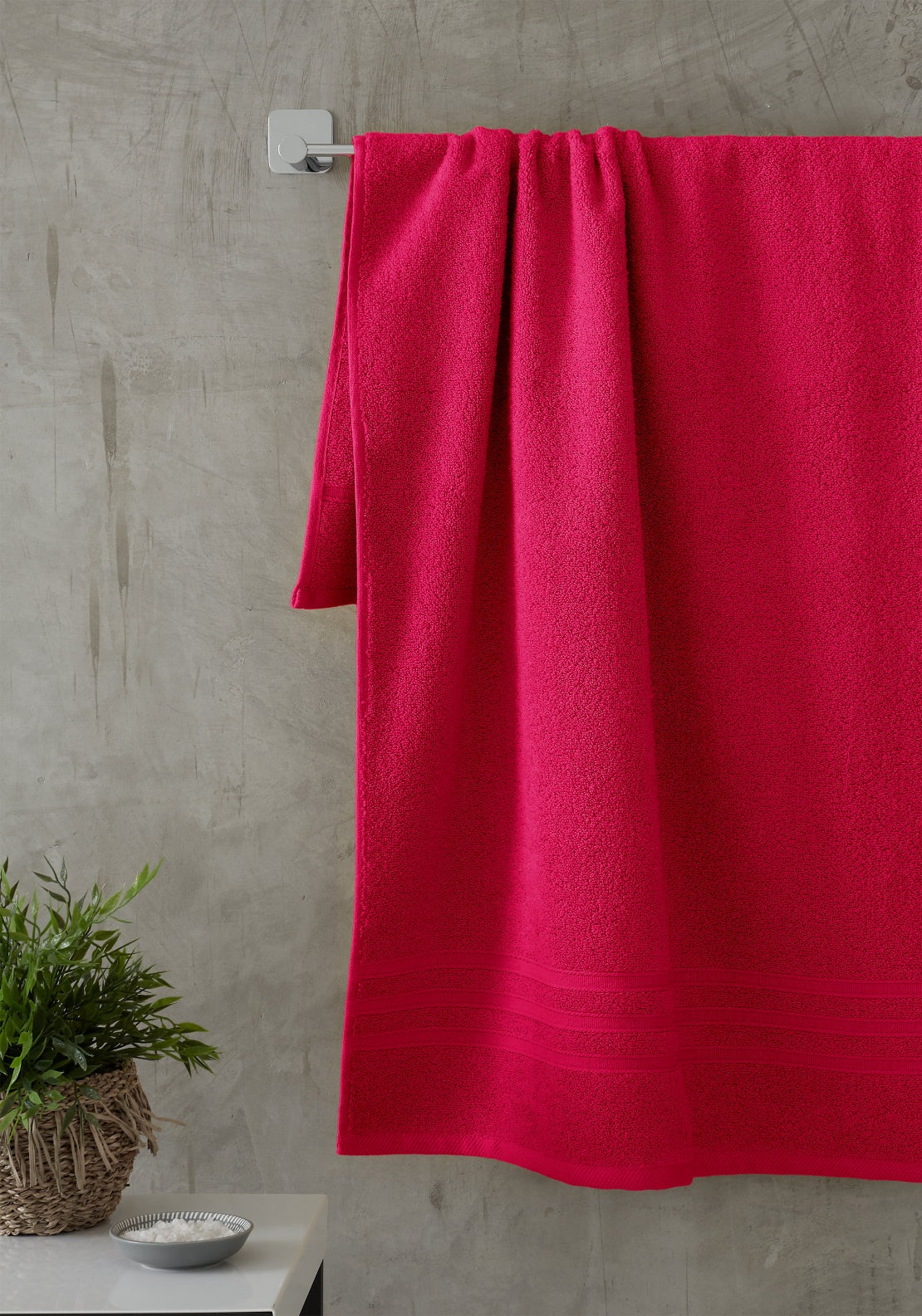 Catherine Lansfield 100% Cotton Zero Twist Towel 450gsm - Pink 2 Shaws Department Stores