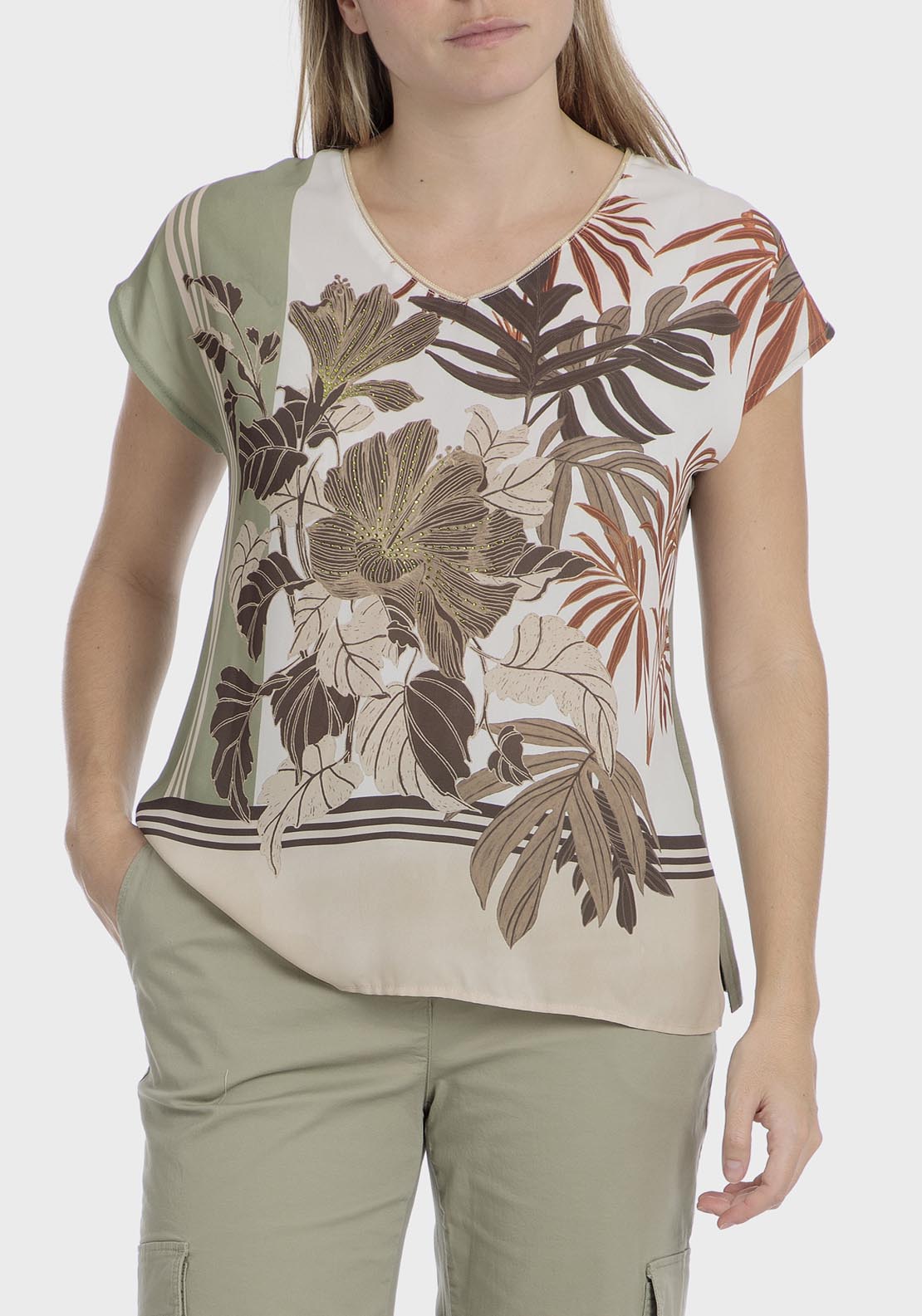 Punt Roma Rhinestone Printed T-Shirt - White / Green 3 Shaws Department Stores