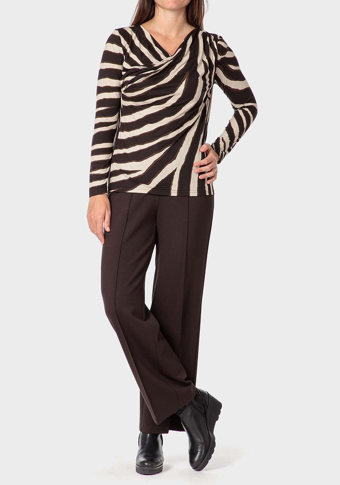 Punt Roma Printed T-Shirt - Brown 3 Shaws Department Stores