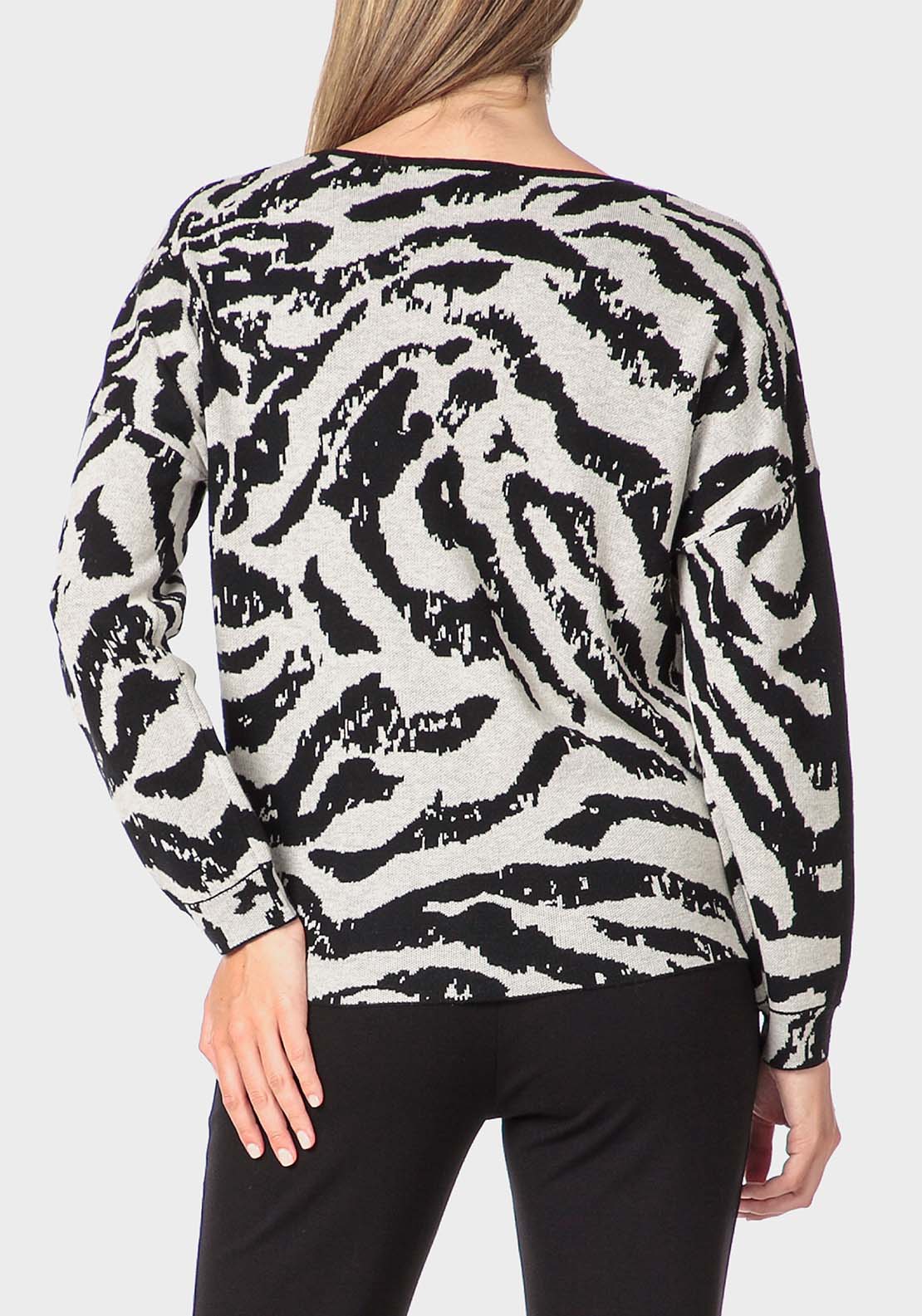 Punt Roma Jacquard Sweater - Black 2 Shaws Department Stores