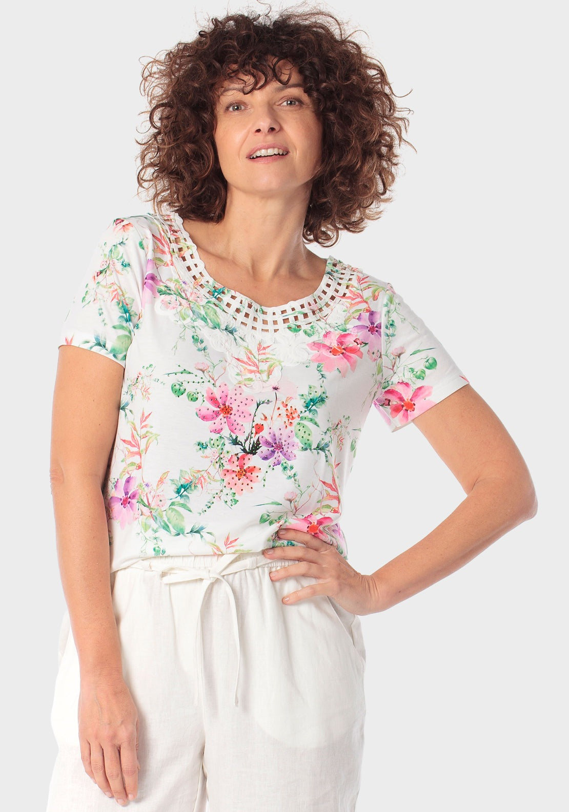 Floral Print Round Neck T-Shirt - Pink