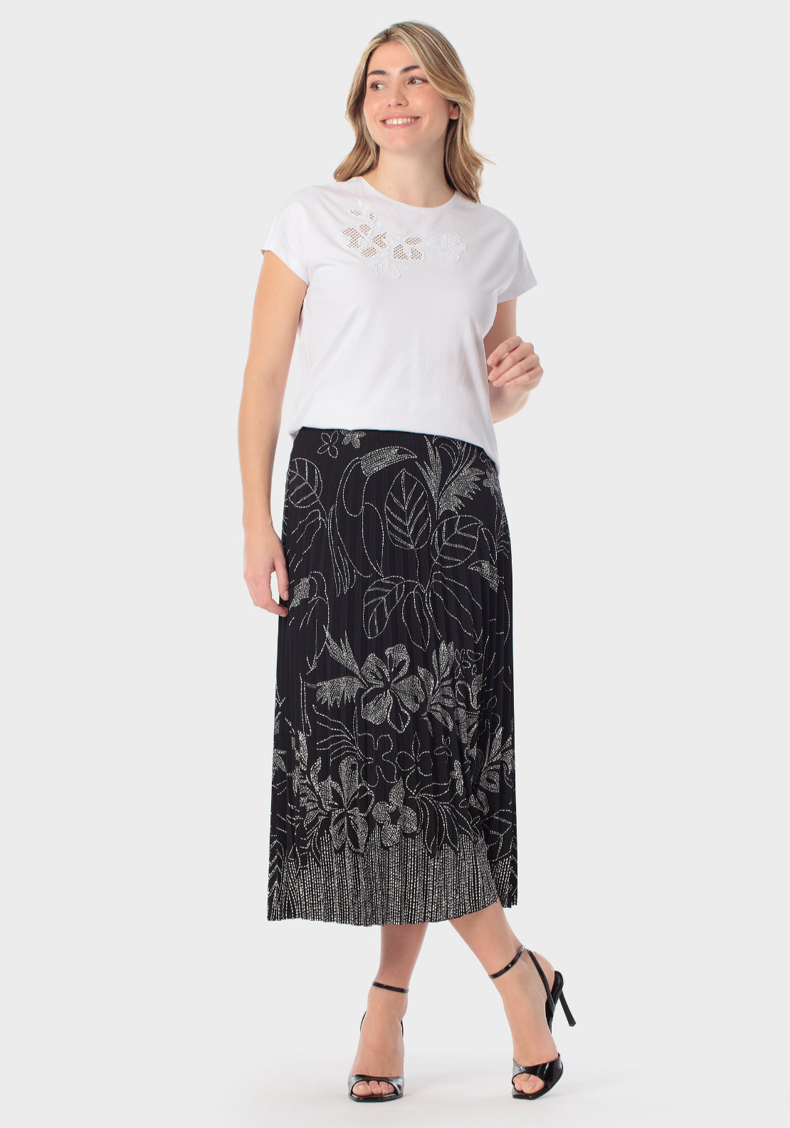 Subtle Embroidered T-Shirt - White