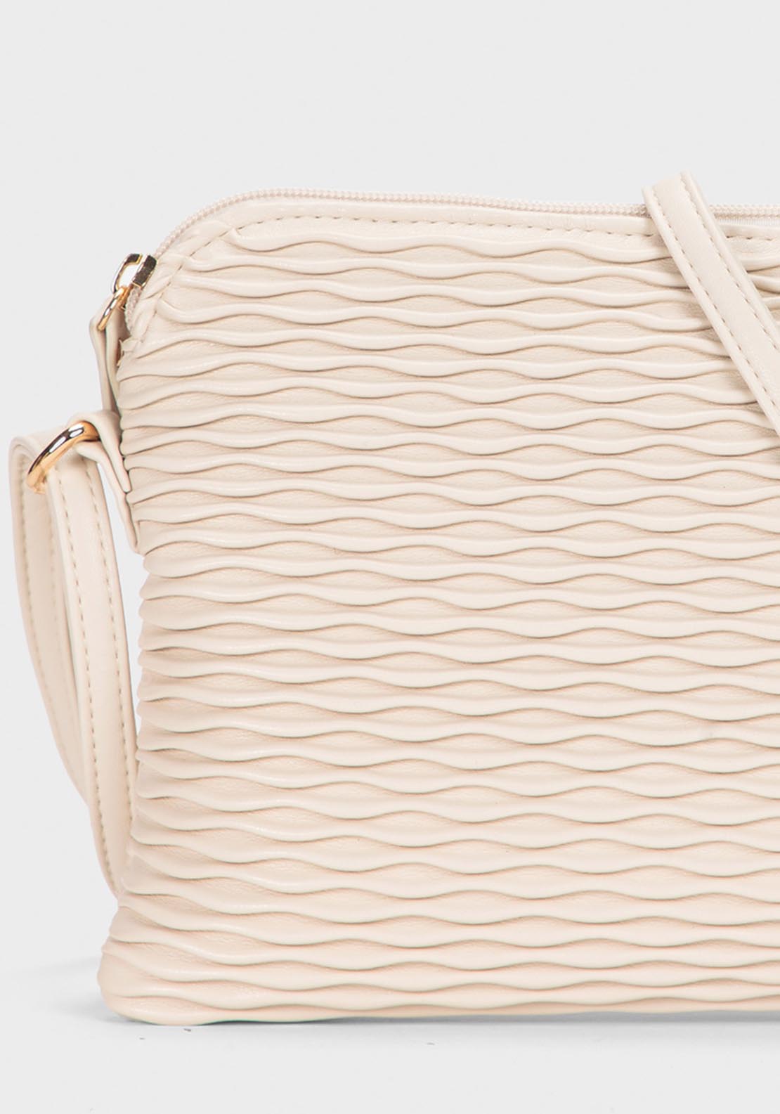 White Pocketbook Style Bag - White Ivory