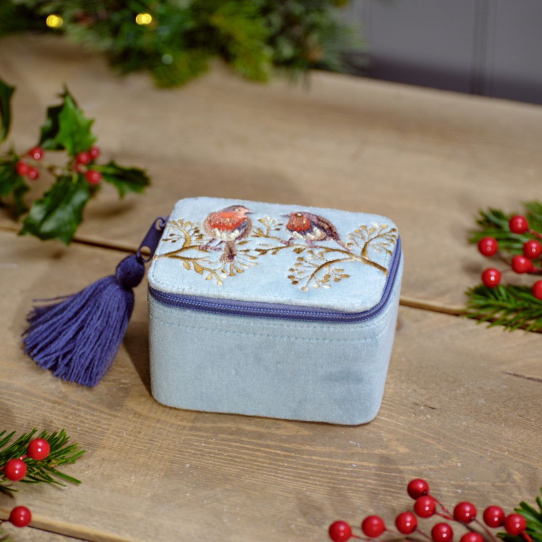 Robin Velvet Jewellery Box