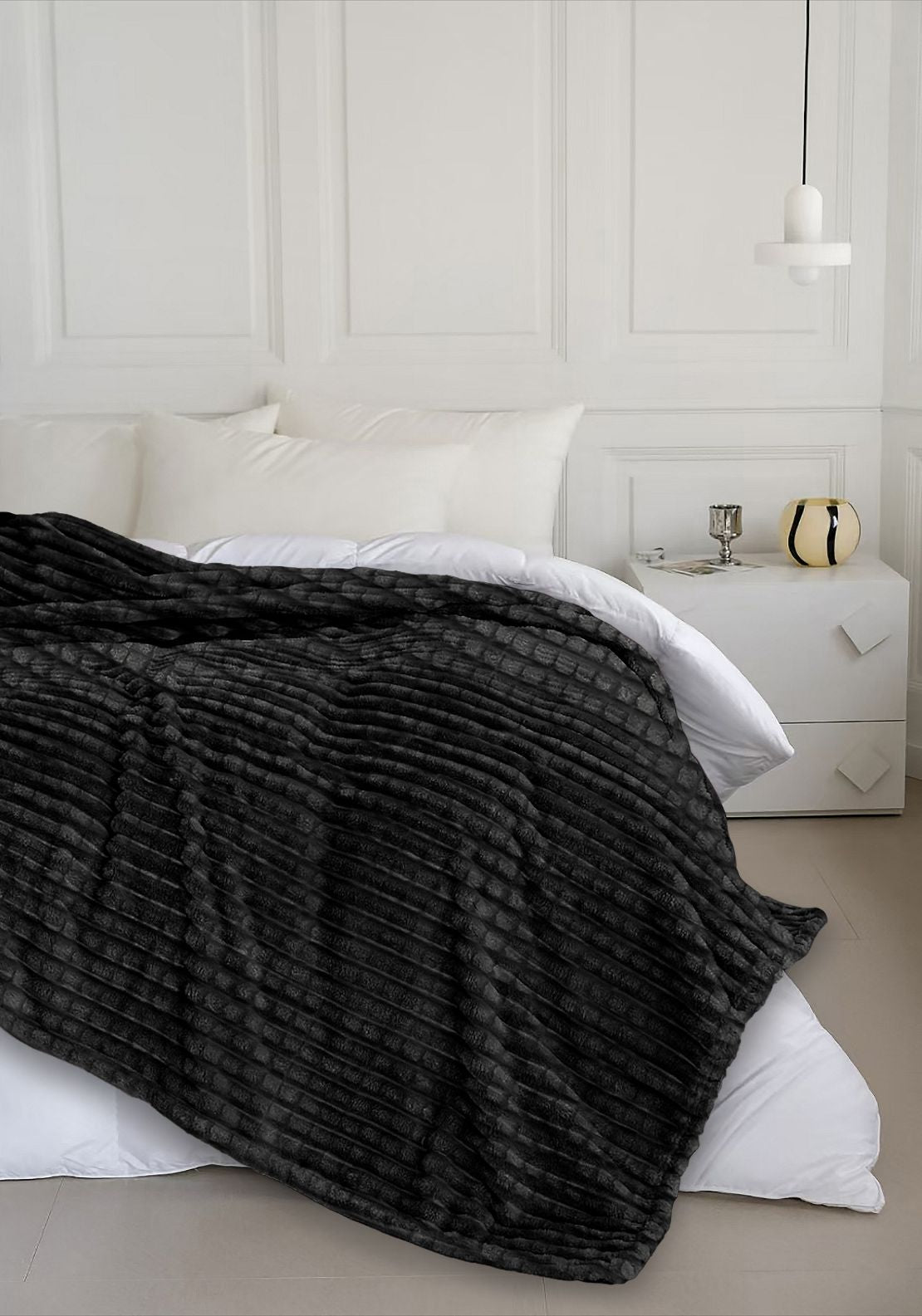 Plush Waffle Throw 150 x 200 cm - Black