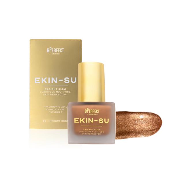 Ekin Su - Radiant Glow 05
