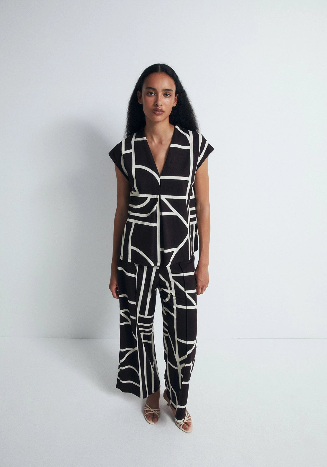 Essential Printed Top - Brown