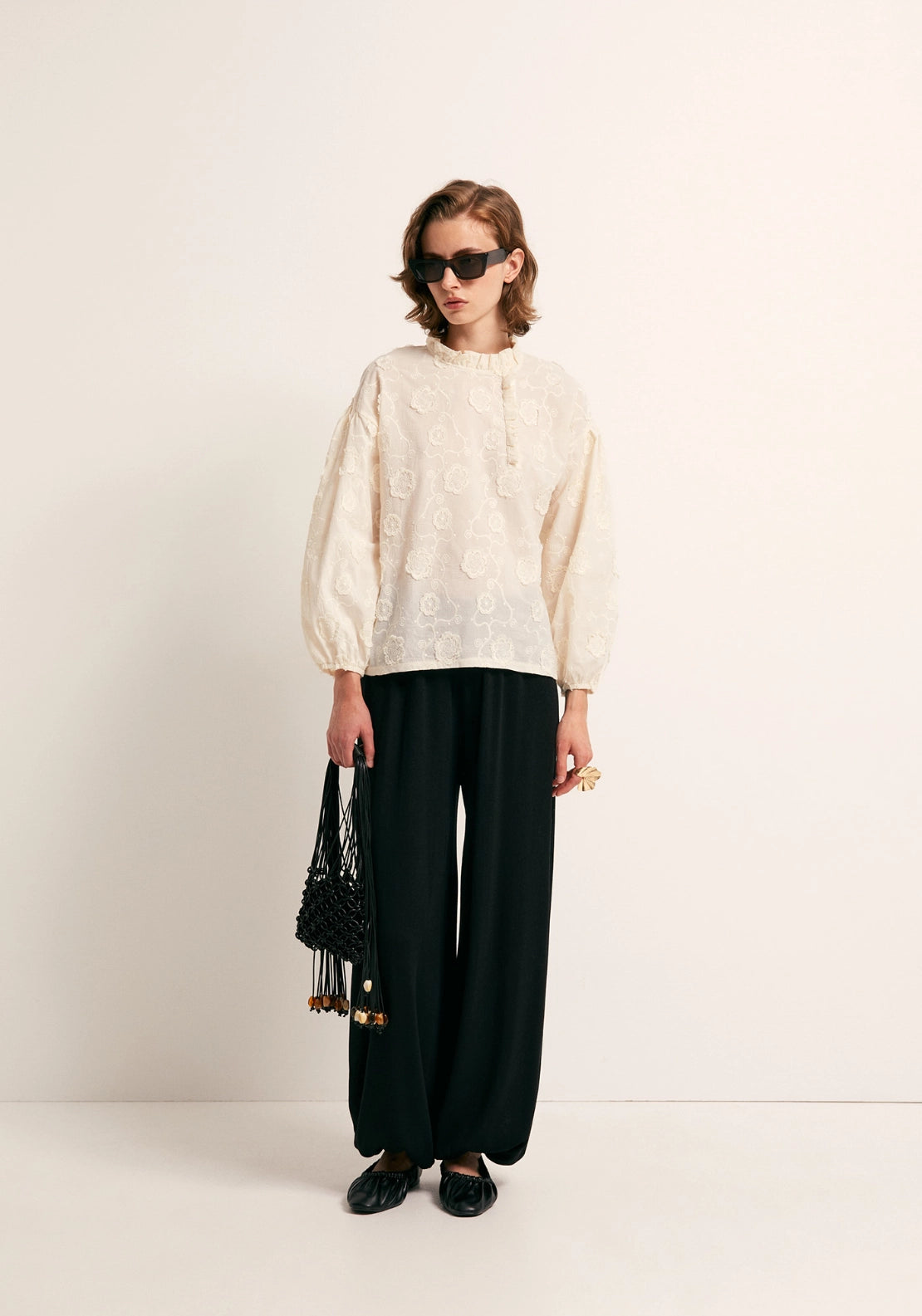 Embroidered Flower Top - Cream