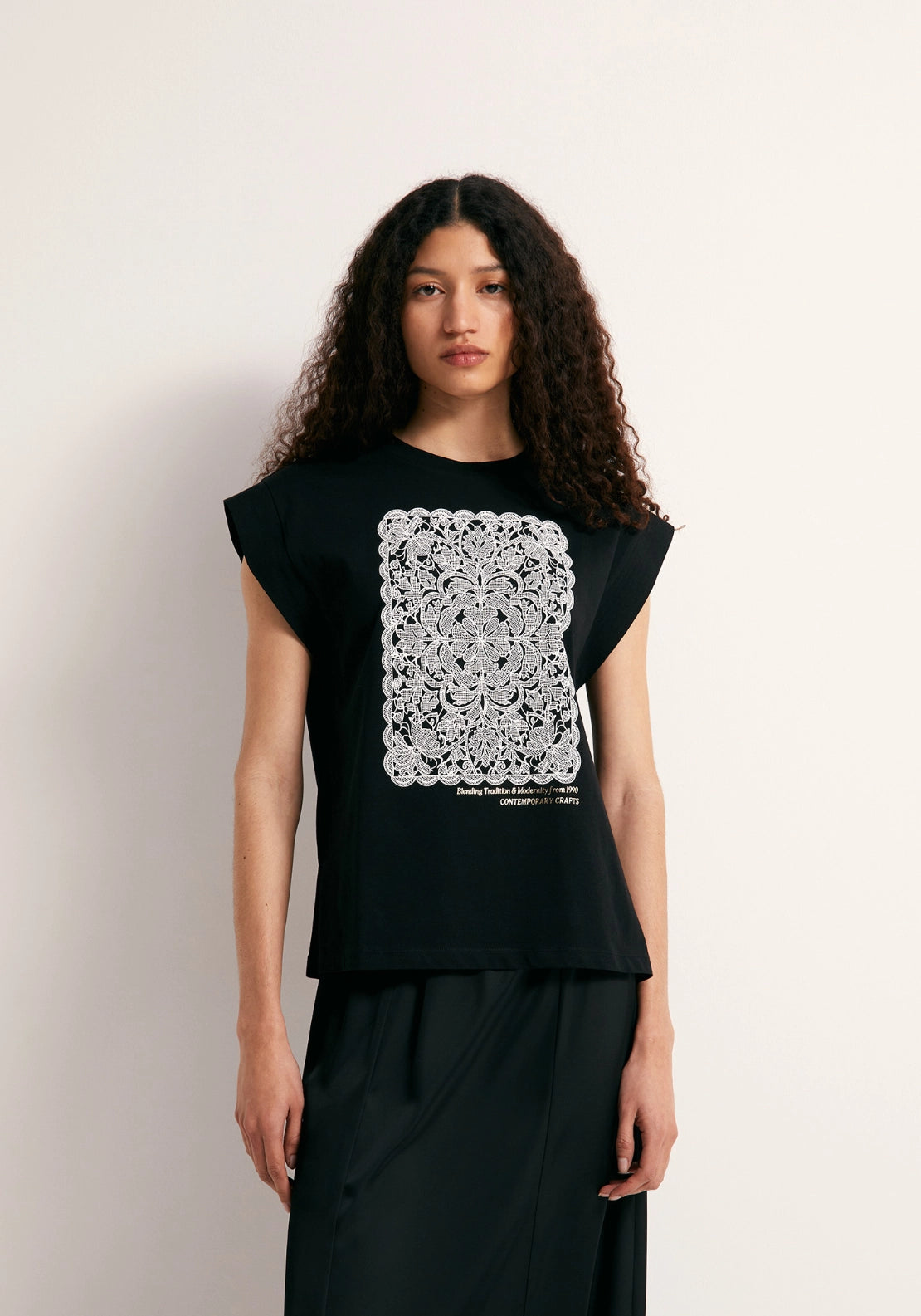 Sequin T-Shirt - Black
