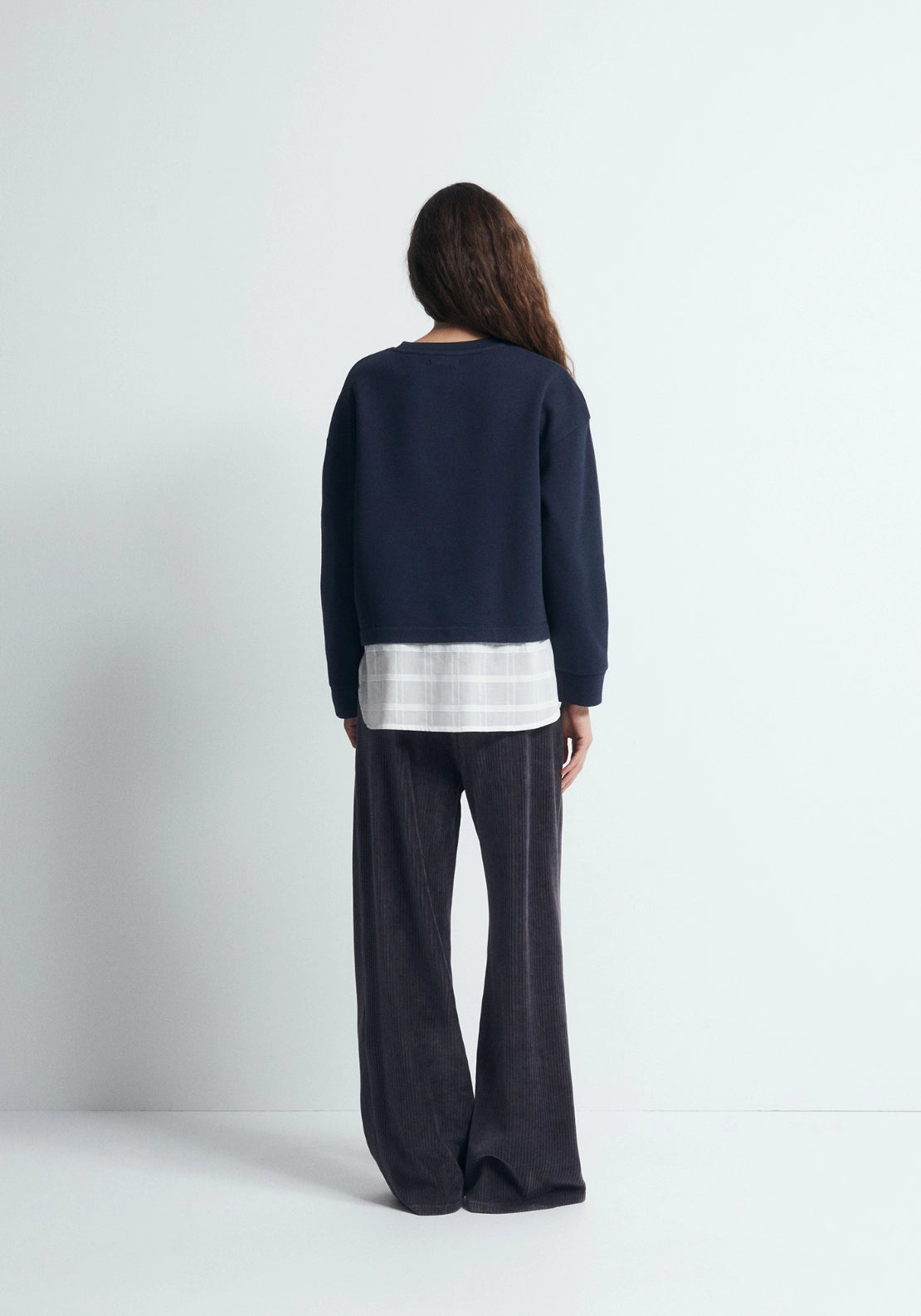 Multi Piece Brooch Sweatshirt - Blue