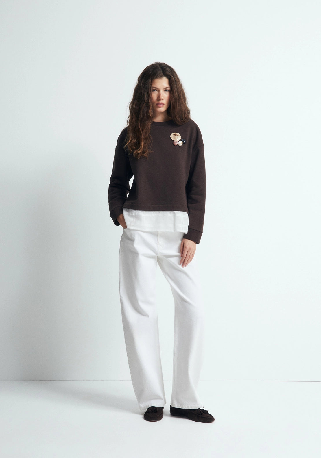 Multi Piece Brooch Sweatshirt - Brown