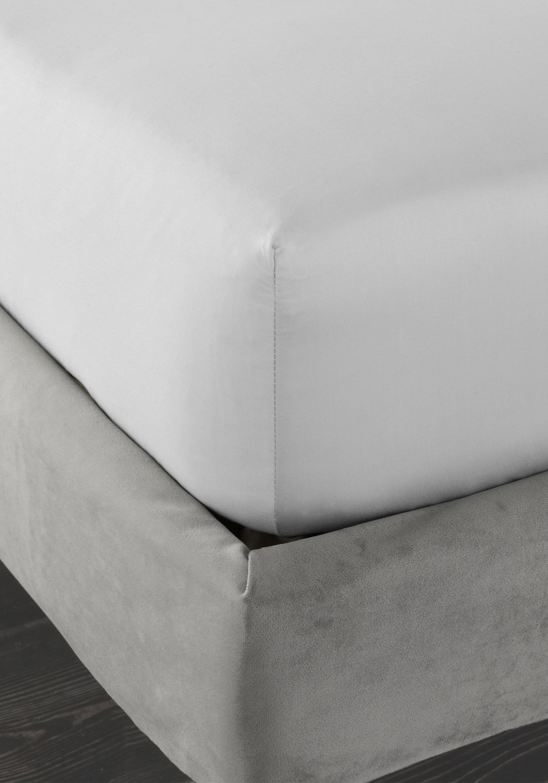 Bianca 100% Cotton Sateen 400 Thread Count Sheet - Fitted 2 Shaws Department Stores