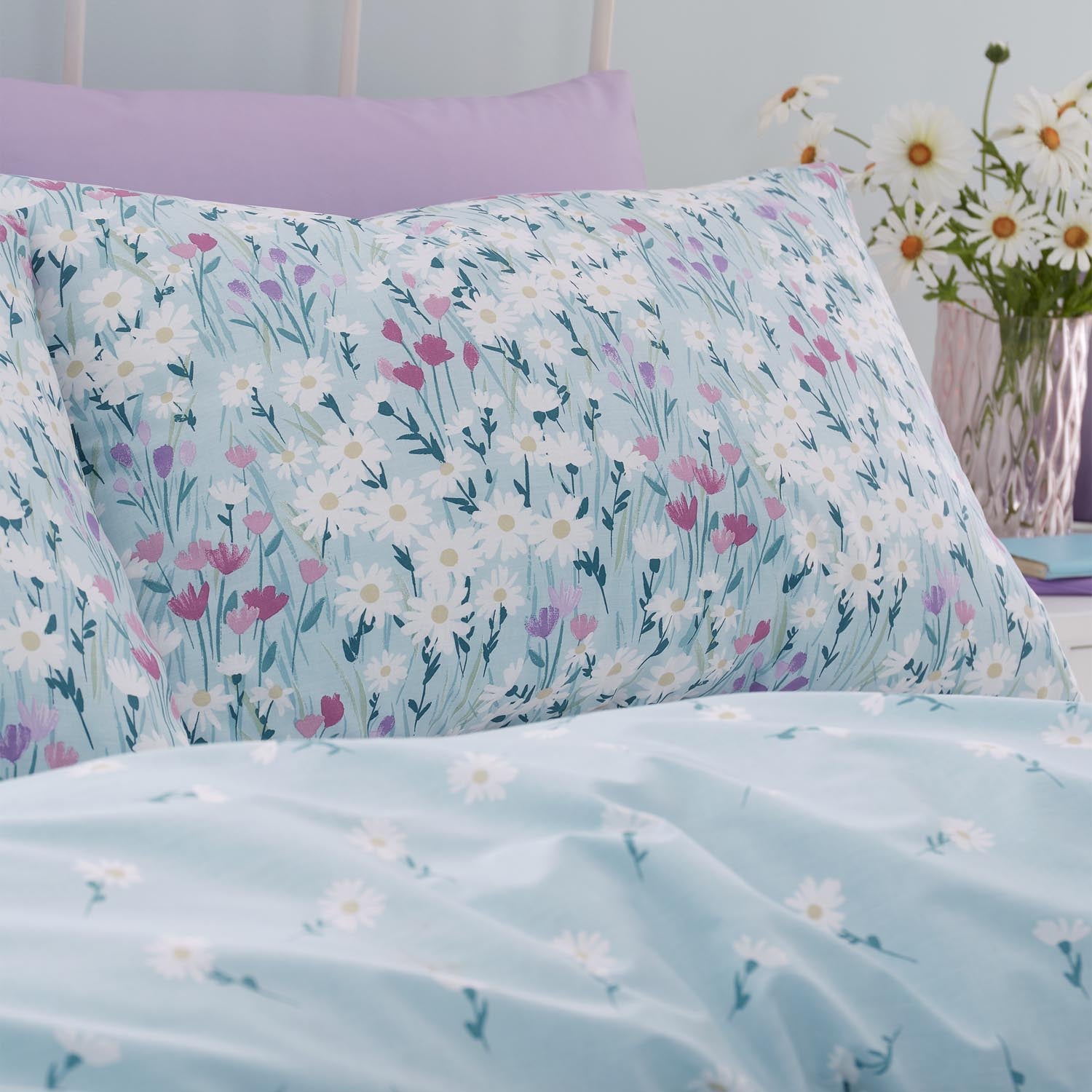 The Home Luxury Collection Ditsy Daisy Duvet Cover Set 4 Shaws Department Stores