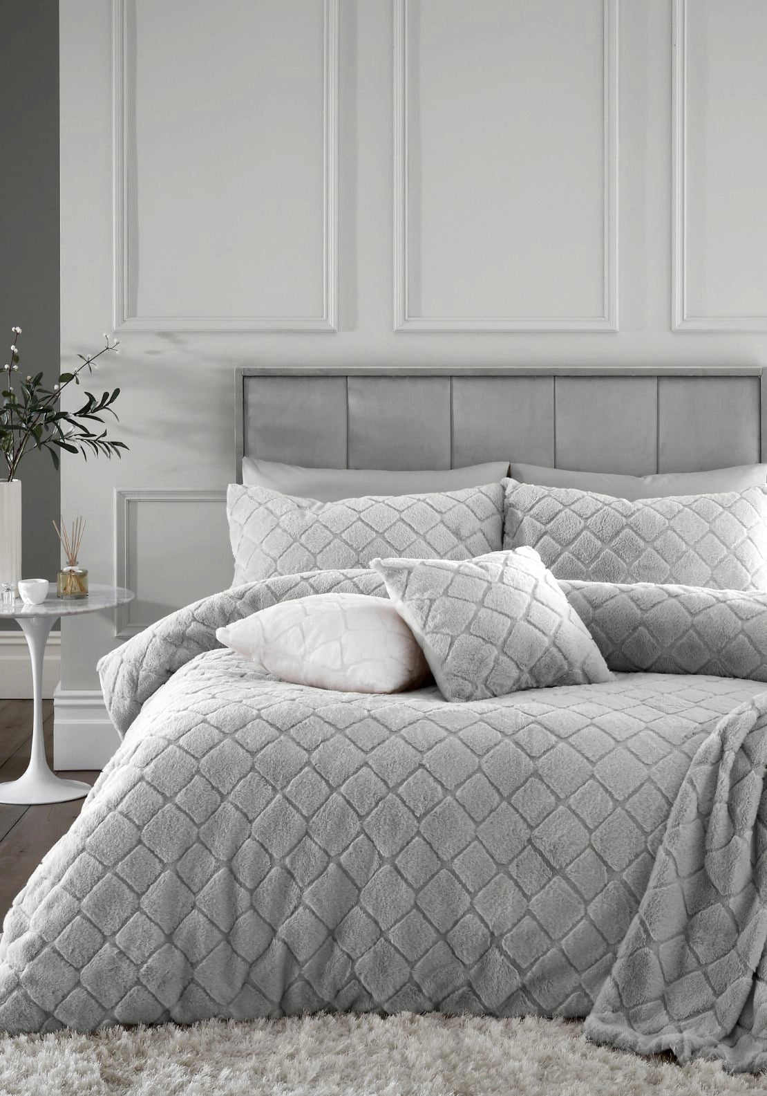 Cosy Diamond Faux Fur Duvet Cover Set Natural - Grey