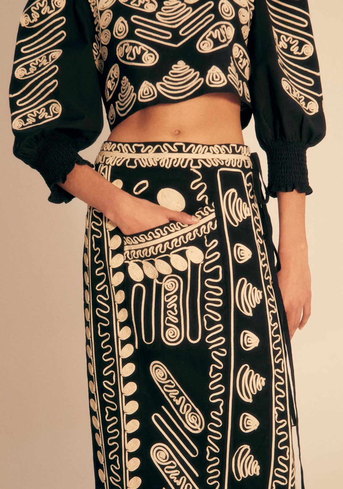 Embroidered Midi Skirt - Black