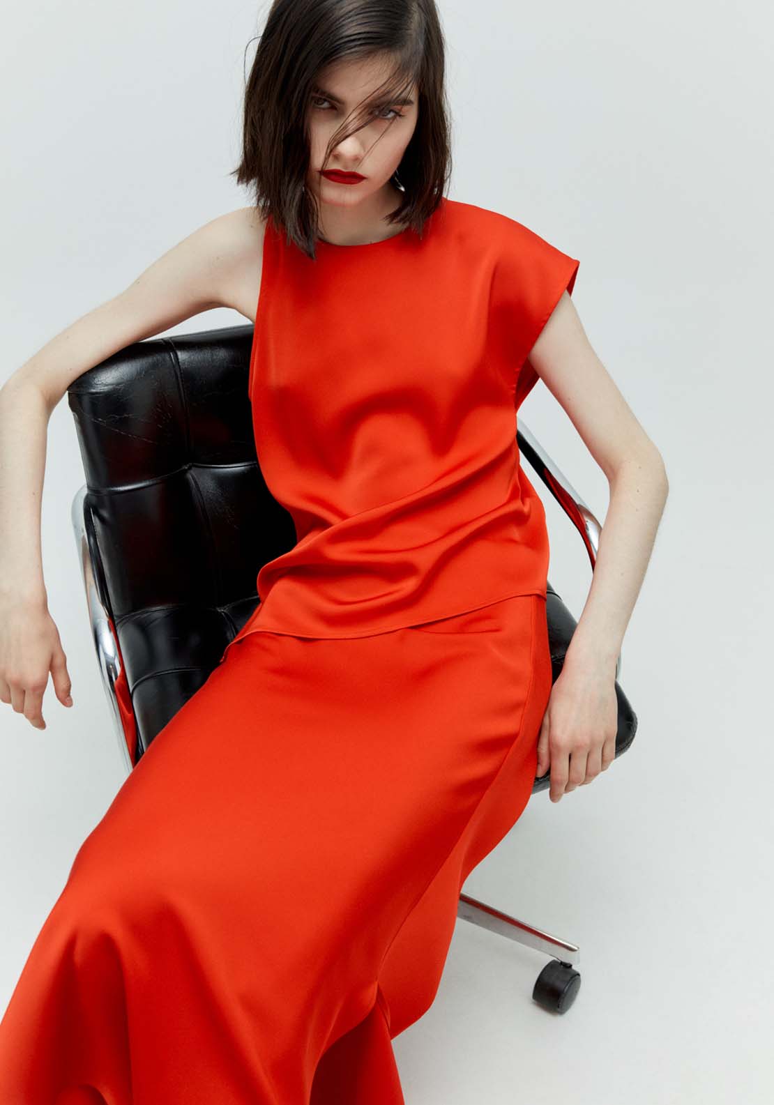 Sfera Asymmetrical top - Red 5 Shaws Department Stores