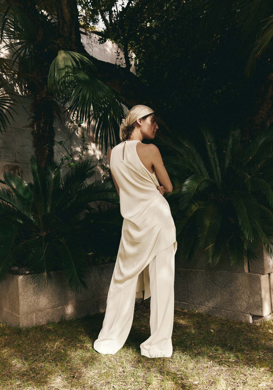 Long Asymmetric Hem Top - White