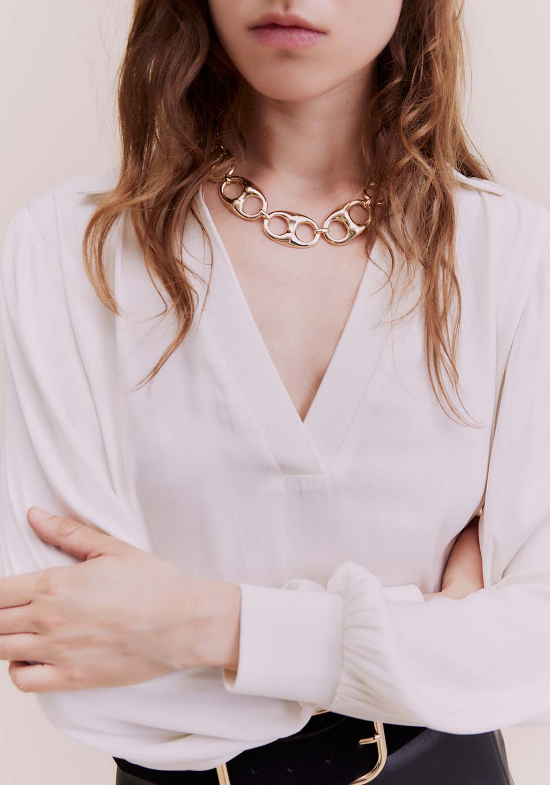 Sfera V-neck top - White Ecru 6 Shaws Department Stores