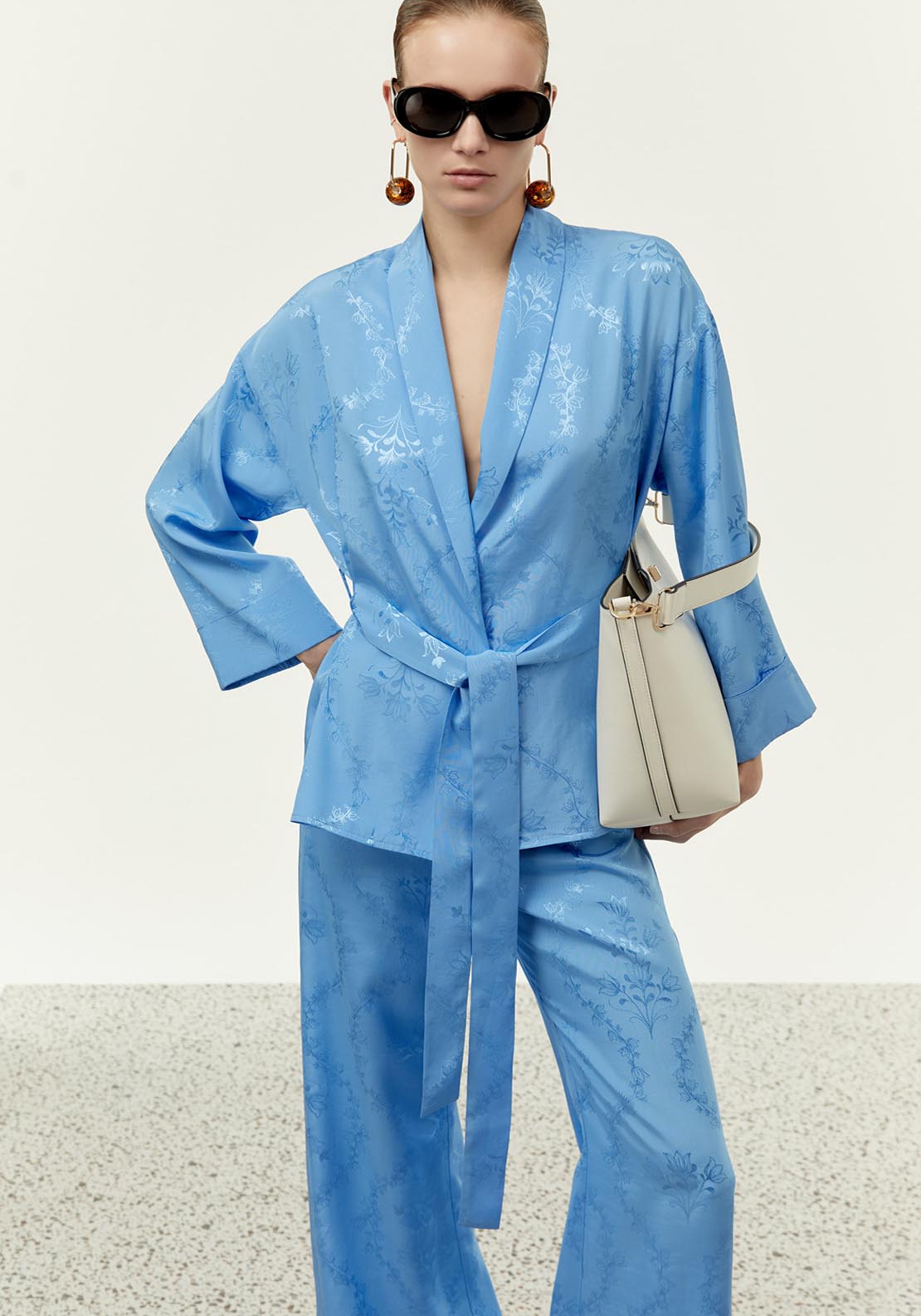 Sfera Jacquard kimono - Blue Light 3 Shaws Department Stores