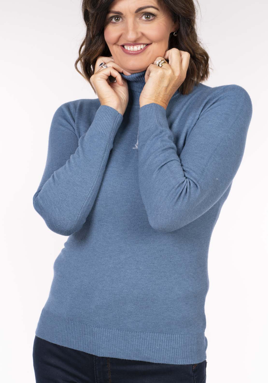 Tea Lane Perkins Neck Sweater - Blue Jeans 3 Shaws Department Stores