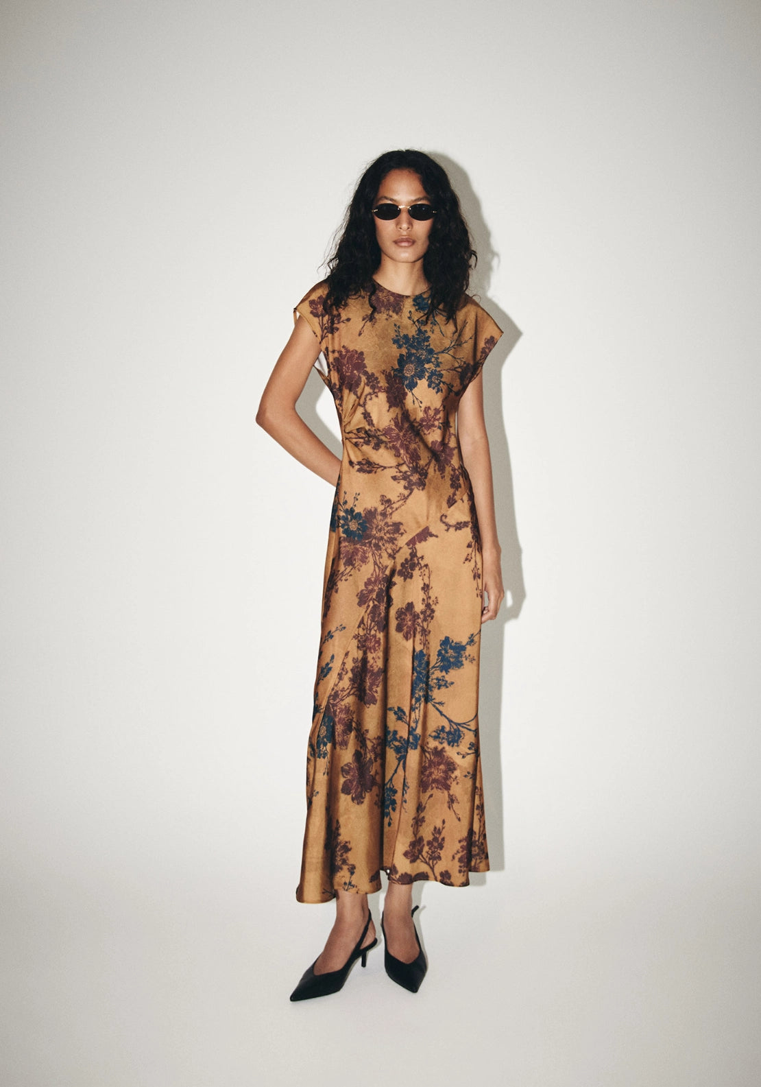 Printed Gathered Dress - Beige