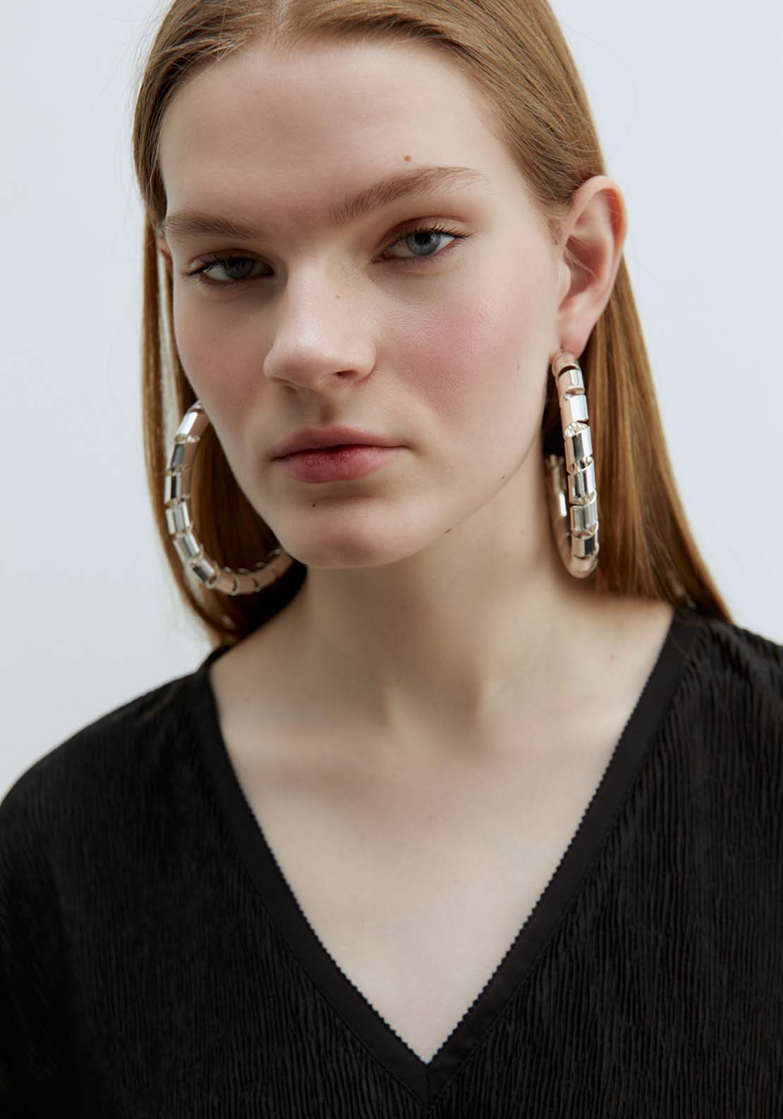 Sfera Shiny Top - Black 4 Shaws Department Stores